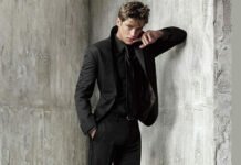 Мужской костюм