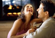 Близость с мужчиной на первом свидании — за и против